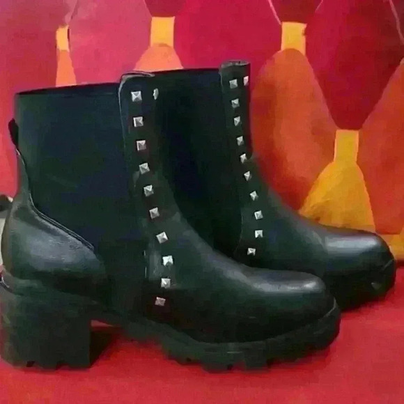 Black Ankle boots sz 10 - Picture 2 of 6